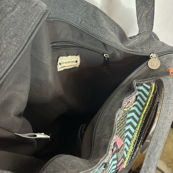 America & Beyond Gray Embroidered Overnight Bag TB5513 - Picture 7 of 14